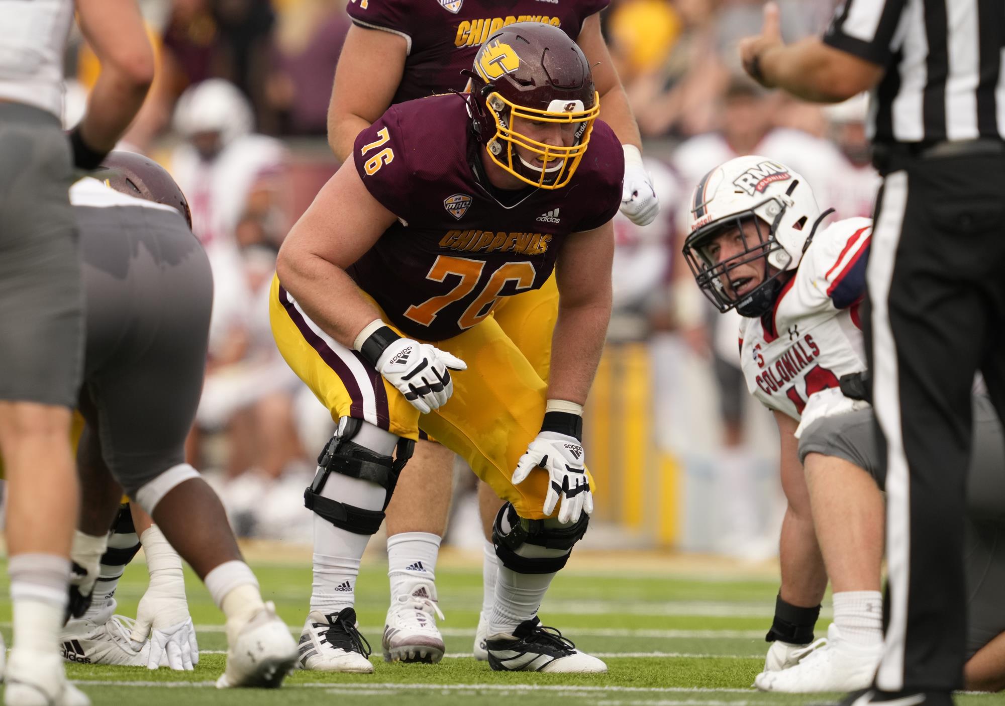 Central Michigan OT Bernhard Raimann Met with Steelers